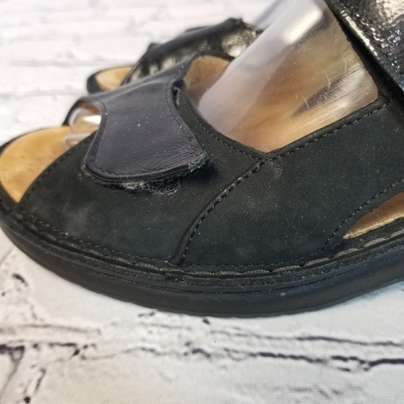 Finn Comfort black ankle strap sandals - Picture 6 of 10